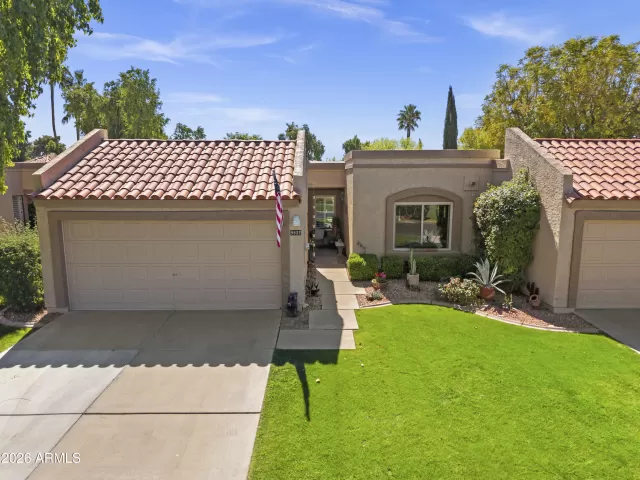 MLS: 6995042 Condo For Sale