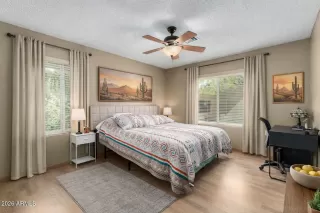 Photo #6: 6995120 Listing 