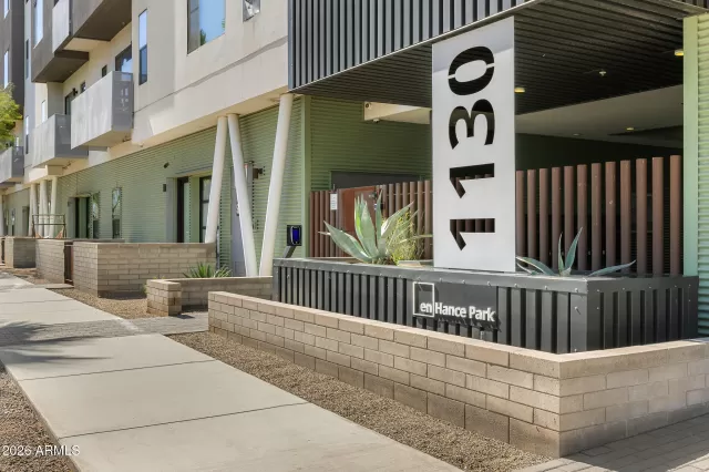 MLS: 6995131 Condo For Sale