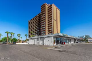 Primary Photo for MLS#: 6995145