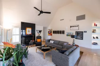 Photo #1: 6995172 Listing 