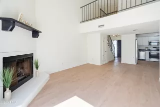 Photo #1: 6995224 Listing 