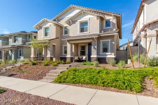 Photo #1: 6995281 Listing