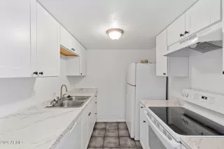 Photo #1: 6995547 Listing 