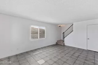 Photo #2: 6995547 Listing 