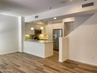 Photo #2: 6995564 Listing