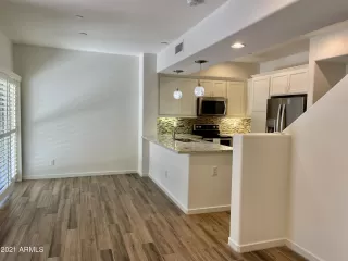 Photo #3: 6995564 Listing