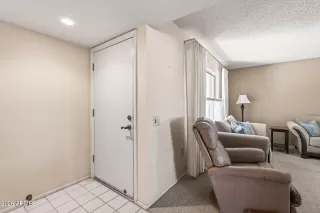 Photo #4: 6995694 Listing 