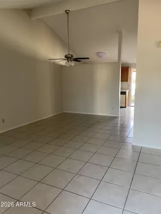 Photo #5: 6995717 Listing 