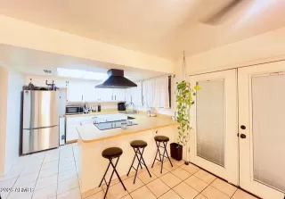 Photo #1: 6995818 Listing 