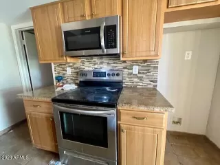 Photo #4: 6995847 Listing 