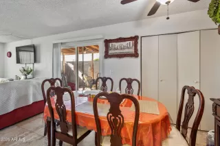 Photo #5: 6995887 Listing 