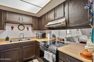 Photo #6: 6995887 Listing 