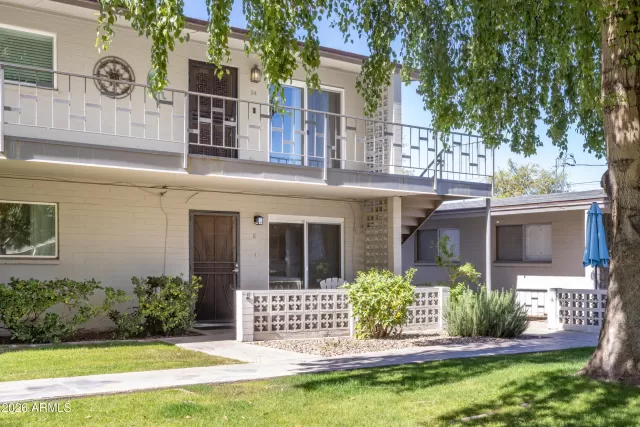 MLS: 6996030 Condo For Sale