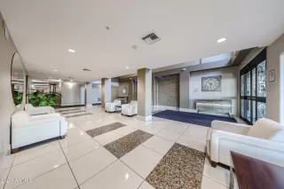 Photo #3: 6996167 Listing 