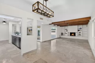 More Details about MLS # 6996220 : 4816 E EARLL DRIVE