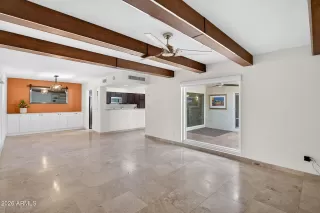 Photo #3: 6996220 Listing 