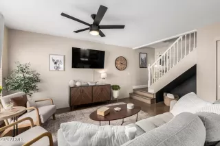 Photo #5: 6996276 Listing 