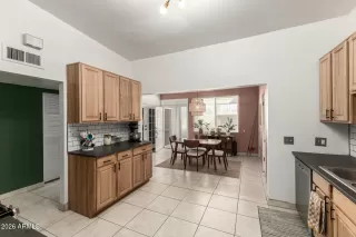 Photo #3: 6996447 Listing 