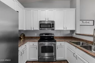 Photo #6: 6996503 Listing 