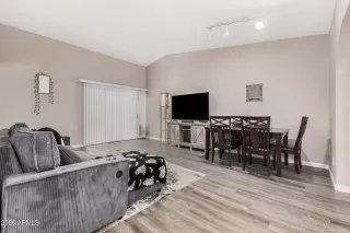 Photo #2: 6996561 Listing 