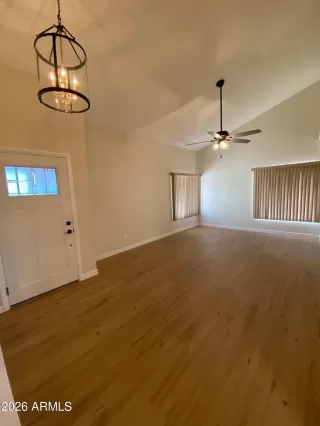 Photo #2: 6996594 Listing 