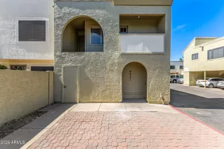 Primary Photo for MLS#: 6996706