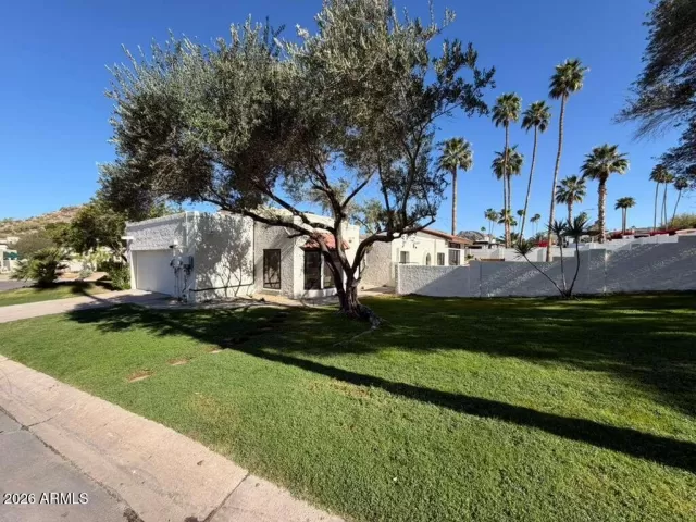 MLS: 6996718 Condo For Sale