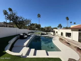 Photo #4: 6996718 Listing 