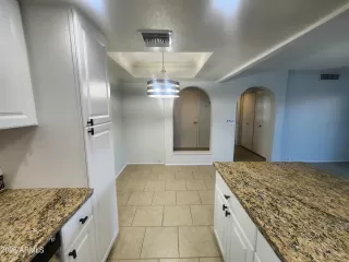 Photo #6: 6996740 Listing 