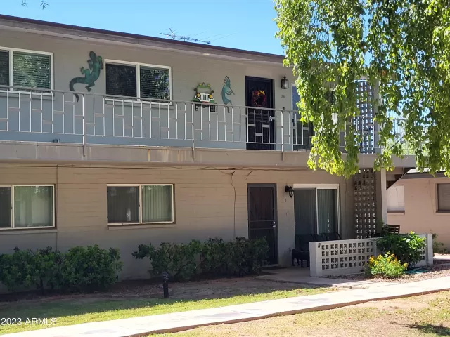 MLS: 6996806 Condo For Sale