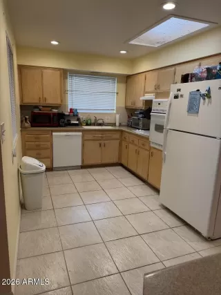 Photo #6: 6996896 Listing 