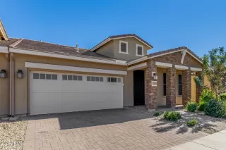 Photo #5: 6996988 Listing 