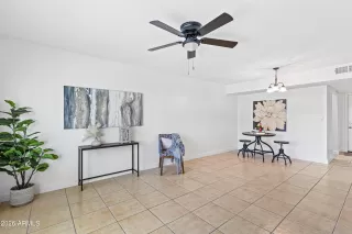 Photo #5: 6997079 Listing 