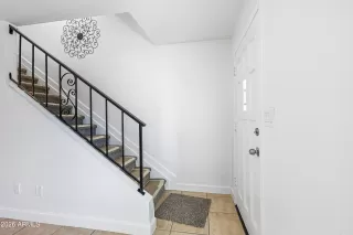 Photo #6: 6997079 Listing 