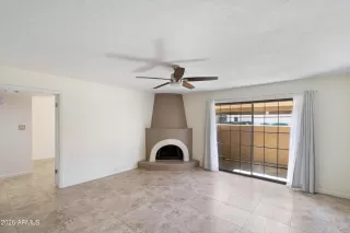 Photo #4: 6997185 Listing 