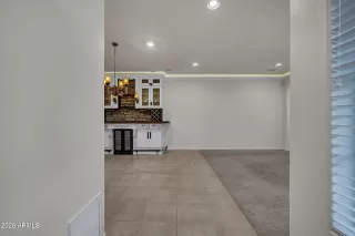 Photo #4: 6997192 Listing 