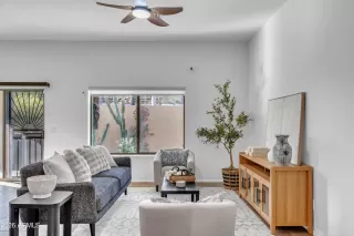 Photo #3: 6997257 Listing 