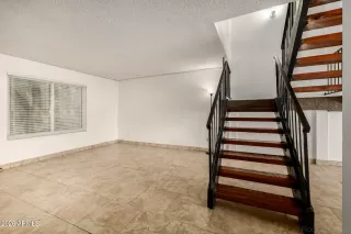 Photo #4: 6997293 Listing 