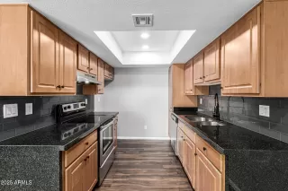 Photo #5: 6997331 Listing 