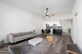 Primary Photo for MLS#: 6997474