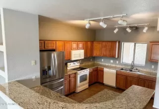 Photo #1: 6997531 Listing 