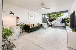 Photo #5: 6997607 Listing 