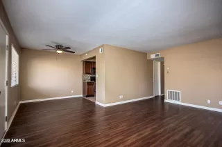 Photo #2: 6997628 Listing 