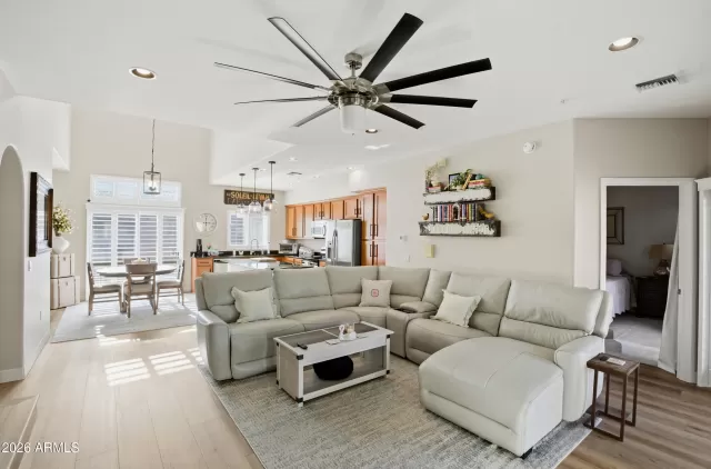 MLS: 6997662 Condo For Sale