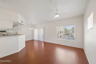 Photo #4: 6997769 Listing 