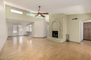 Photo #6: 6997811 Listing 