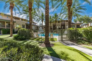 Photo #1: 6997848 Listing 