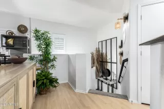 Photo #6: 6997889 Listing 