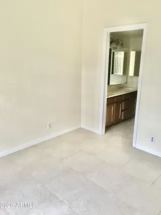 Photo #4: 6998019 Listing 